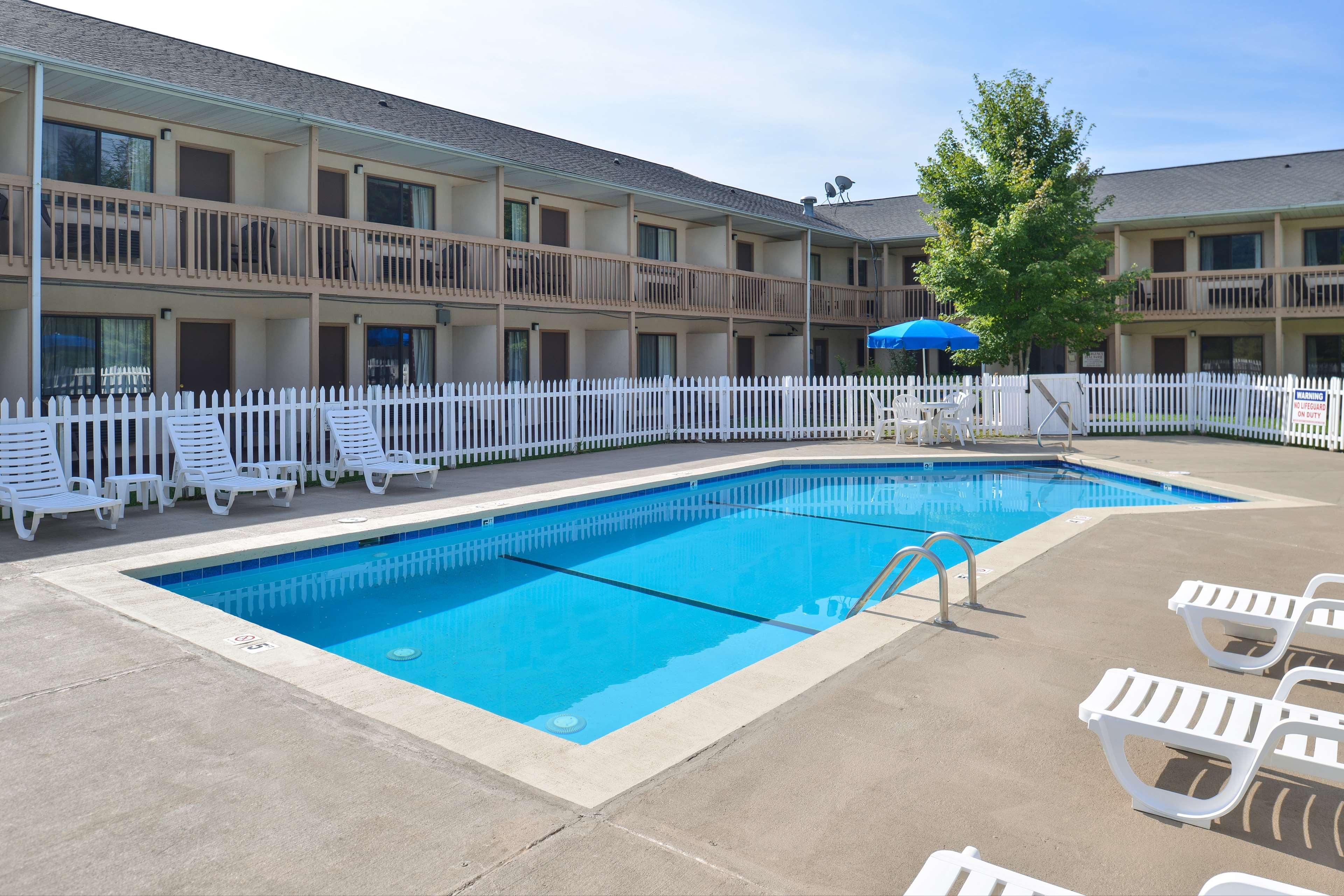 Americas Best Value Inn קנטון מראה חיצוני תמונה